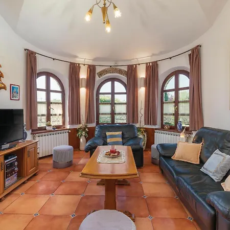 Holiday home Awesome In Belavici With Sauna Hreljici